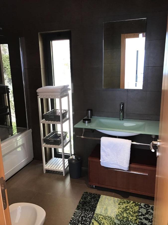 Luxus Ferienhaus Casa Paraiso เซซิมบรา ภายนอก รูปภาพ